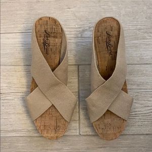 Lucky Brand Miller Wedge